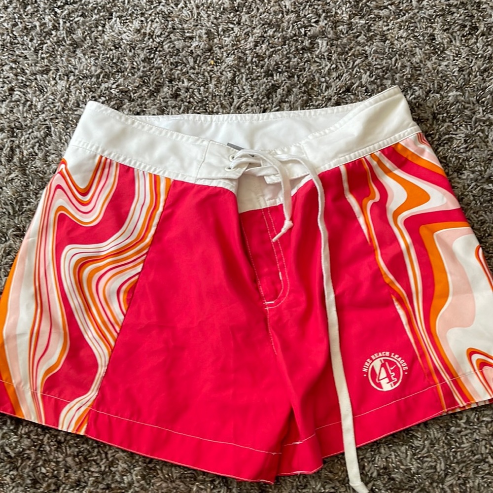 NIKE SHORTS